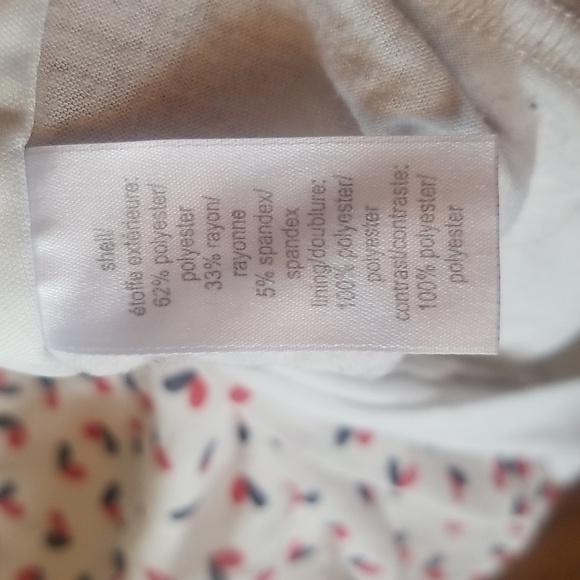 10/$10   Maurice's Heart Pattern Top M - Picture 4 of 5